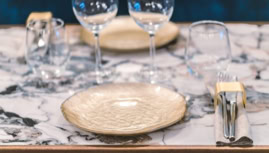 de la lumière et de belles matières à votre table